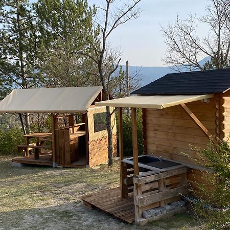 Camping Les Hauts De Rosans Экстерьер фото
