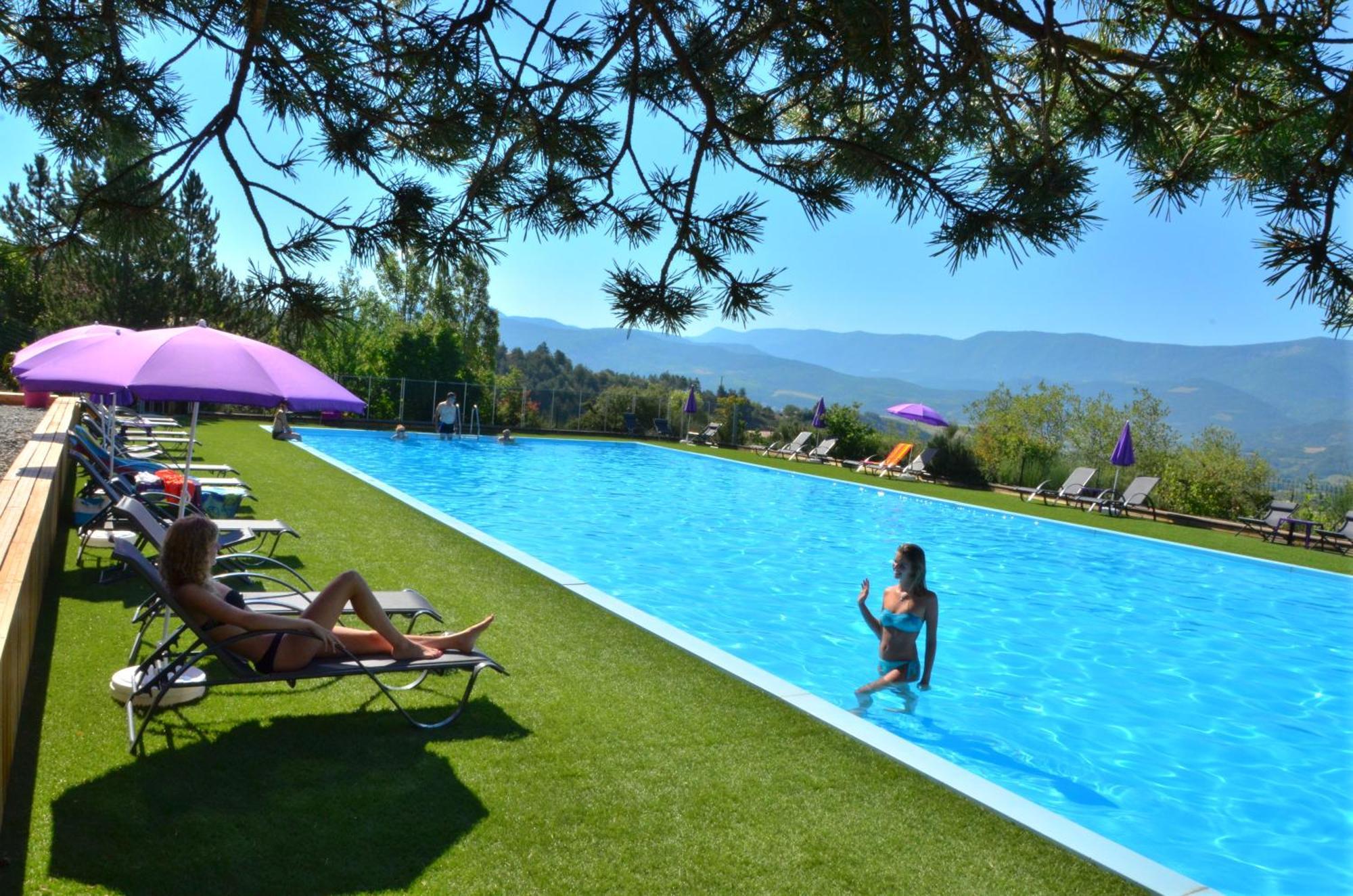 Camping Les Hauts De Rosans Экстерьер фото